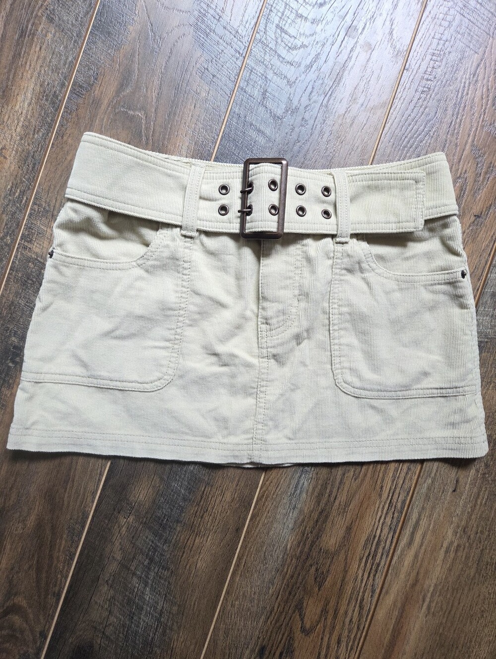 Abercrombie & Fitch Vintage Corduroy Belted Micro Mini Skirt Cream XS Low Rise